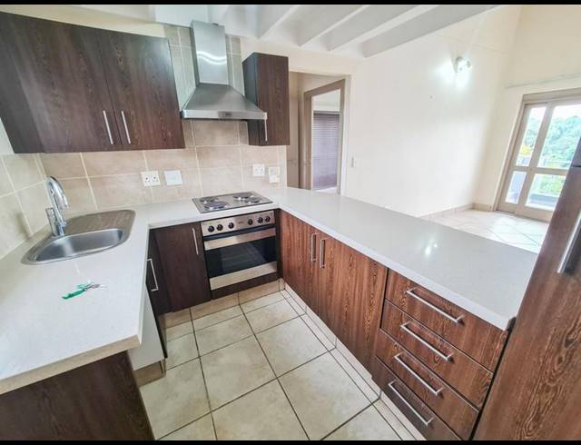1 BEDROOM APARTMENT FOR SALE IN SUNNINGHILL